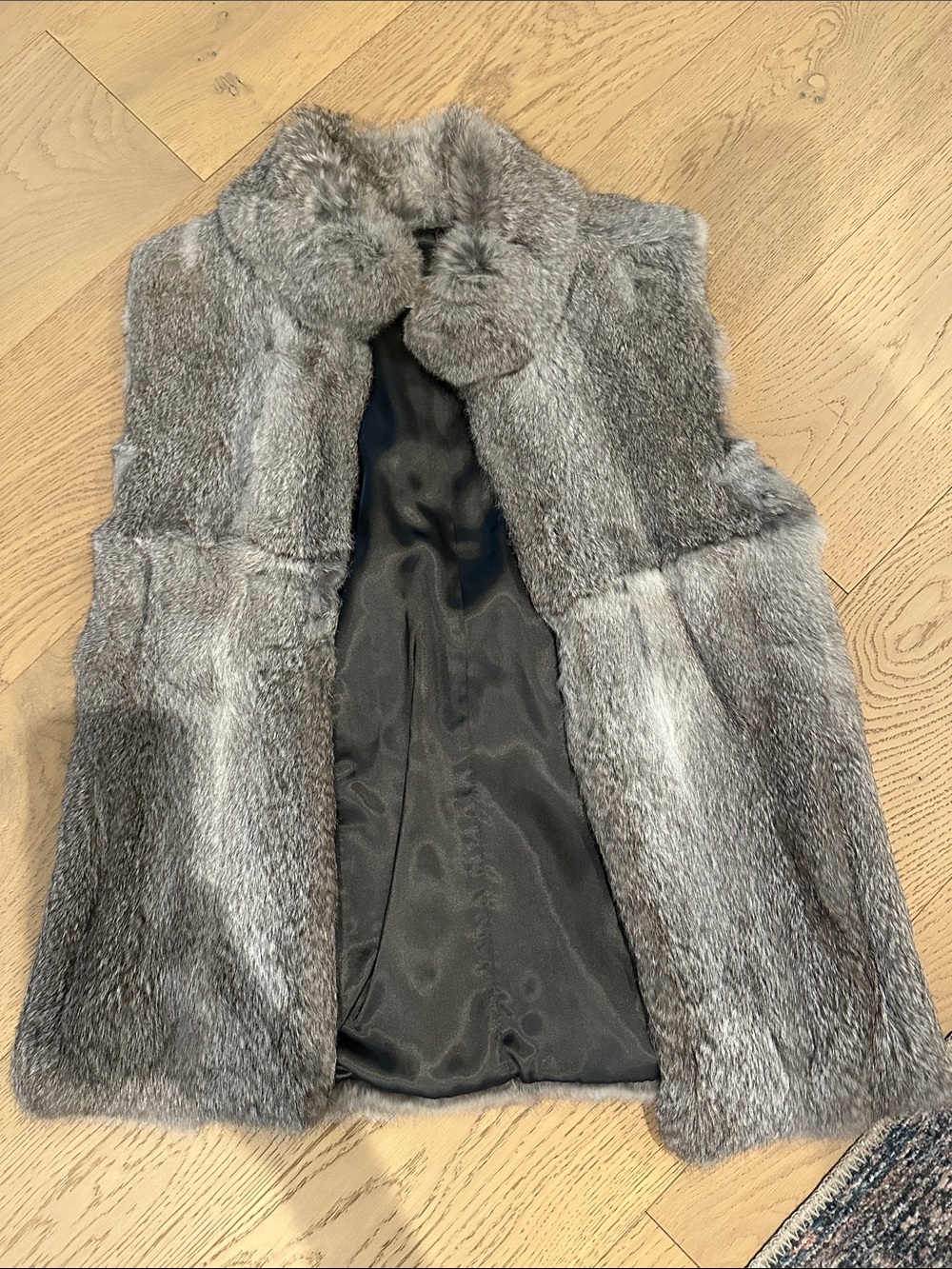 Michael Kors 100% Real Rabbit Fur Vest